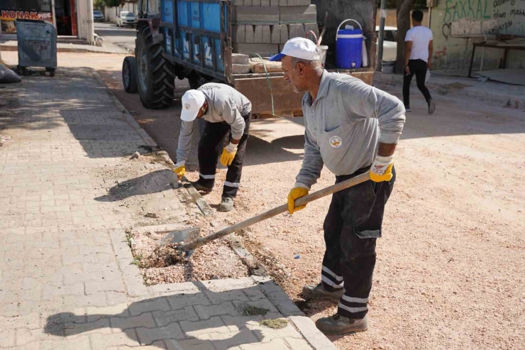 Kahta’da Cadde Ve Sokaklar Yenileniyor