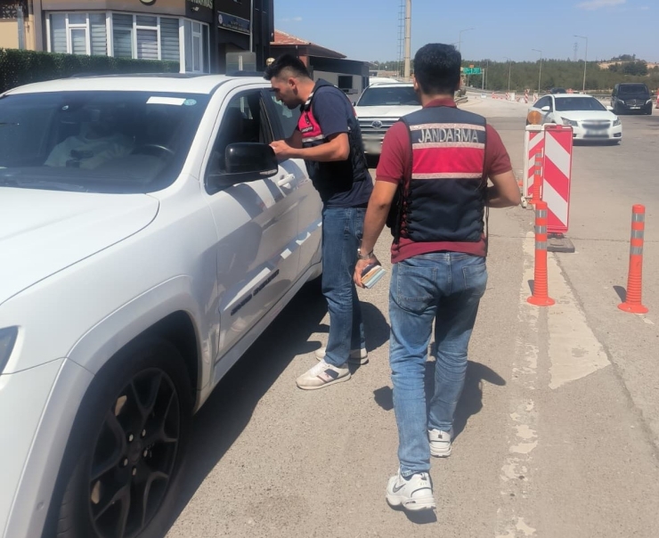 Jandarmadan Vatandaşlara Siber Güvenlik Bilgilendirmesi