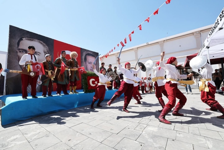 Zengibar Karakucak Güreş Ve Kültür Festivali Coşkuyla Devam Ediyor