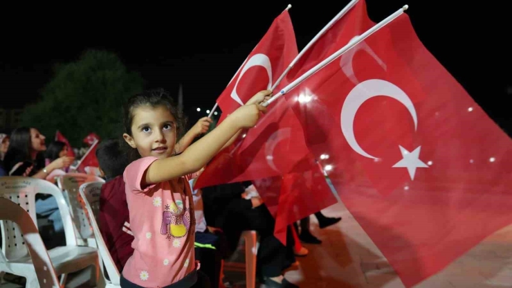 Arda Alparslan Konseriyle Battalgazi Zaferi Kutladı