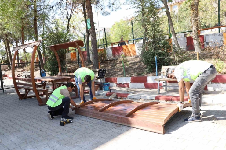 Dbb’den Kent Mobilyaları Desteği