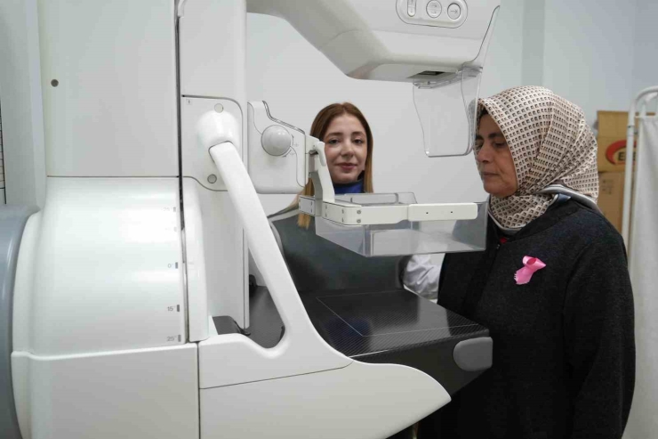Kanser Taraması Yaptıran Kadın Erken Teşhisle Sağlığına Kavuştu