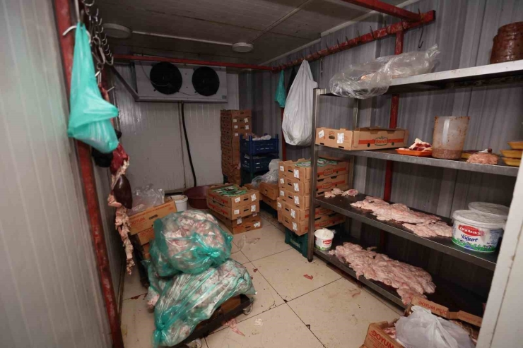 Bakan Yumaklı’dan ’mide Bulandıran’ Görüntüye Tepki