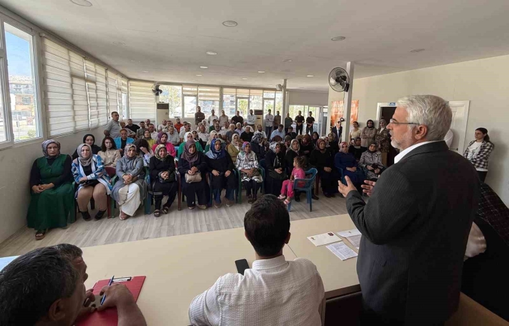 Ak Partiden Sahaya Yönelik Geniş Kapsamlı Çalışma