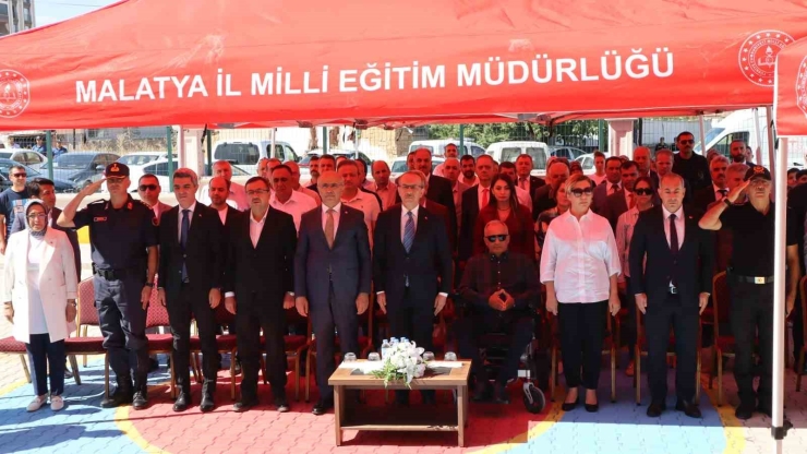 Malatya’da 150 Bin Öğrenci Ders Başı Yaptı