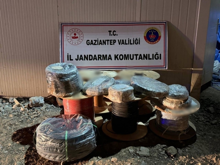 Gaziantep’te Hırsızlık Şüphelisi 24 Şahıs Yakalandı