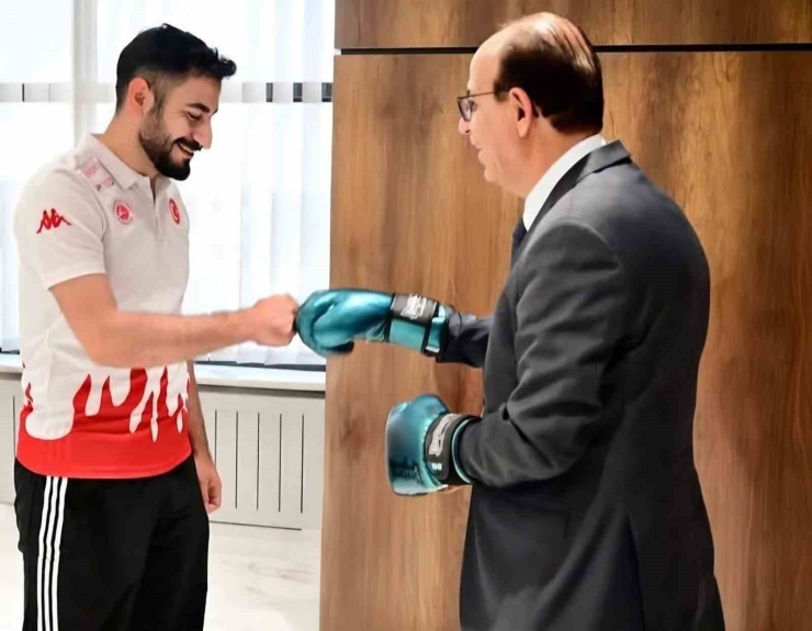 Yeşilyurt’un Şampiyonları Avrupa’da Ringe Çıkıyor