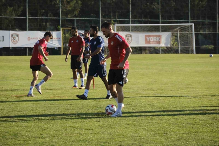 Melih Kabasakal: "kocaelispor Maçını Da Kazanıp Trabzon’a 3’te 3 İle Gitmek İstiyoruz"