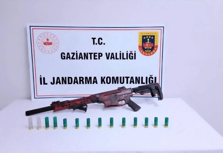 Gaziantep’te 20 Adet Kaçak Silah Ele Geçirildi