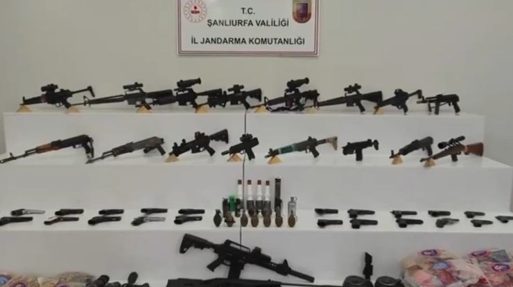Şanlıurfa’da Silah Kaçakçılığı Operasyonunda Cephanelik Ele Geçirildi: 2 Tutuklama