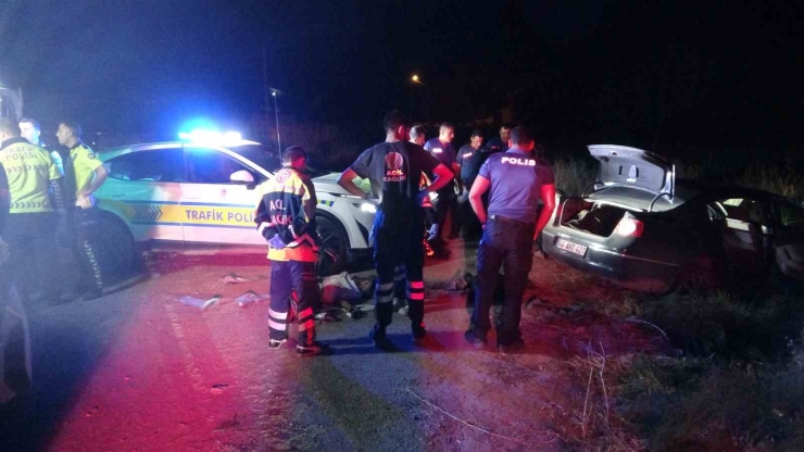 Malatya’da "dur" İhtarına Uymayan Araç Kaza Yaptı: 4 Yaralı