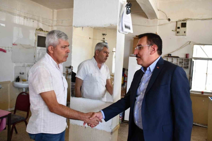 Milletvekili Tüfenkci, Doğanşehir’de Muhtarlarla Bir Araya Geldi