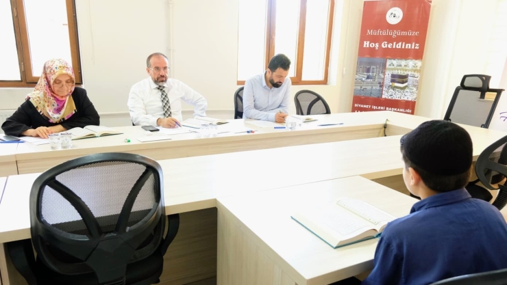 Diyarbakır’da Hafızlık Ve Kur’an-ı Kerim’i Güzel Okuma Yarışmaları