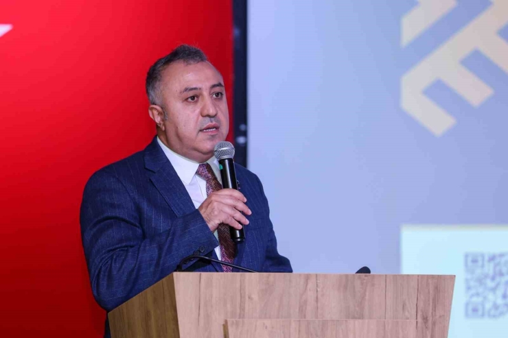 Gastroantep Kapsamında Antep İşi’nin Dünü, Bugünü Ve Yarını" Konulu Panel Düzenlendi