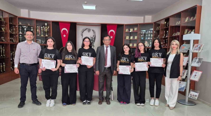 Gkv Özel Cemil Alevli Lisesi Öğrencileri Gururlandırdı
