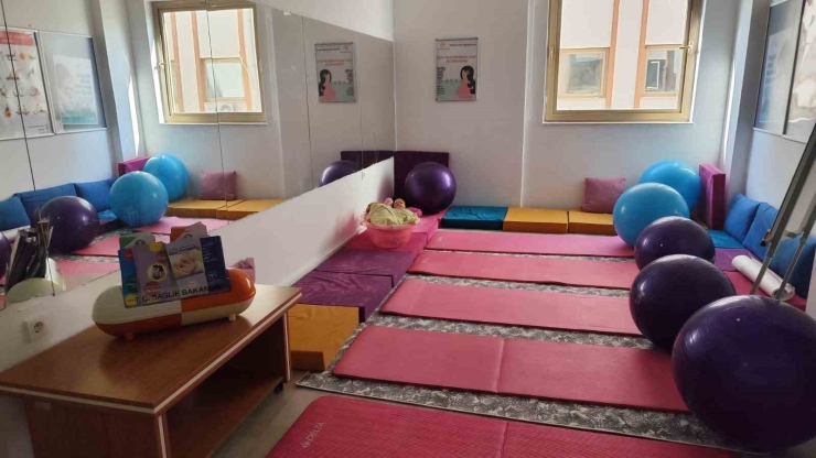 Kahta’da Gebe Okulu Açıldı