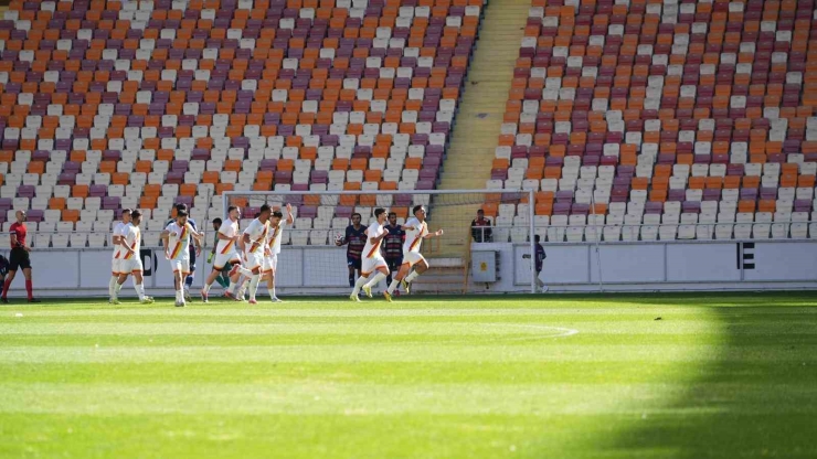 Yeni Malatyaspor Son Saniyede Yıkıldı