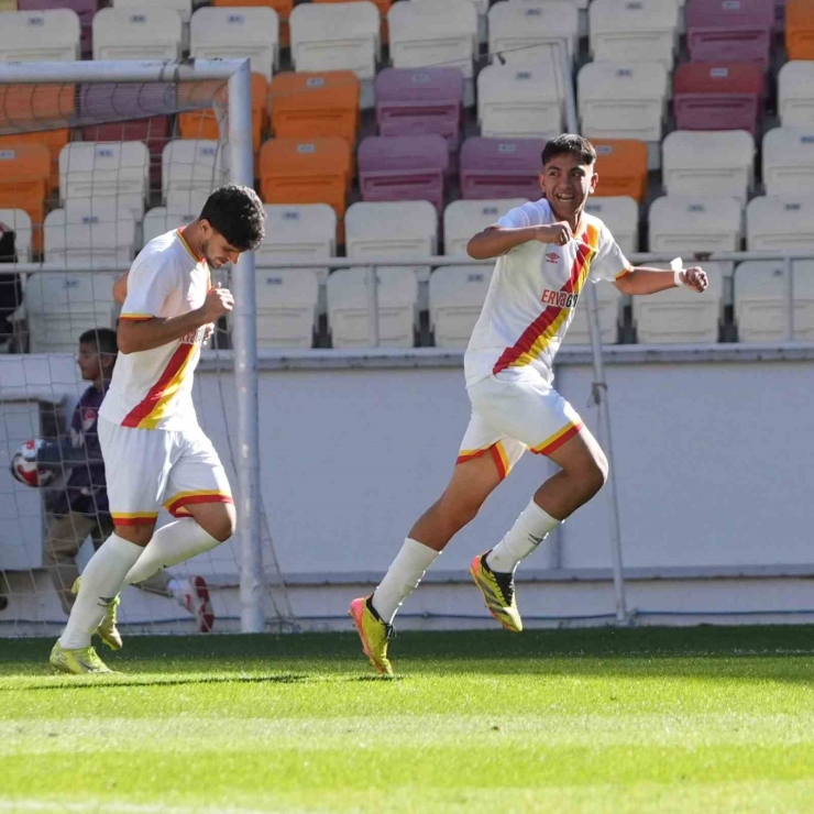 Yeni Malatyaspor Son Saniyede Yıkıldı