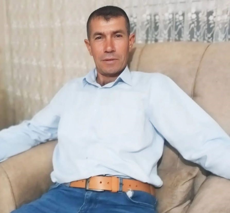 Gaziantep’te Park Halindeki Tıra Çarpan Otomobildeki 3 Kardeşten 2’si Öldü