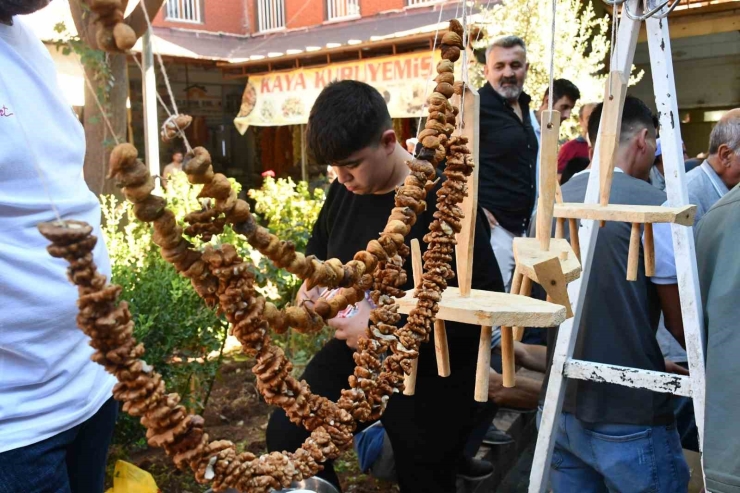 Siverek’te 6. Geleneksel Şire-kerge Şenliği Düzenlendi