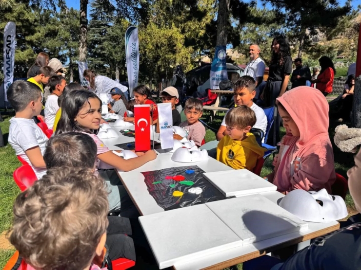 Yeşilyurt’ta Aile Bağlarını Güçlendiren Çadır Kampı Düzenlendi