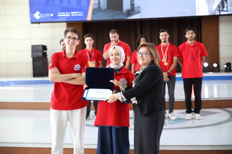 Hkü’de 2025-2026 Eğitim - Öğretim Yılı Oryantasyon Programı İle Başladı