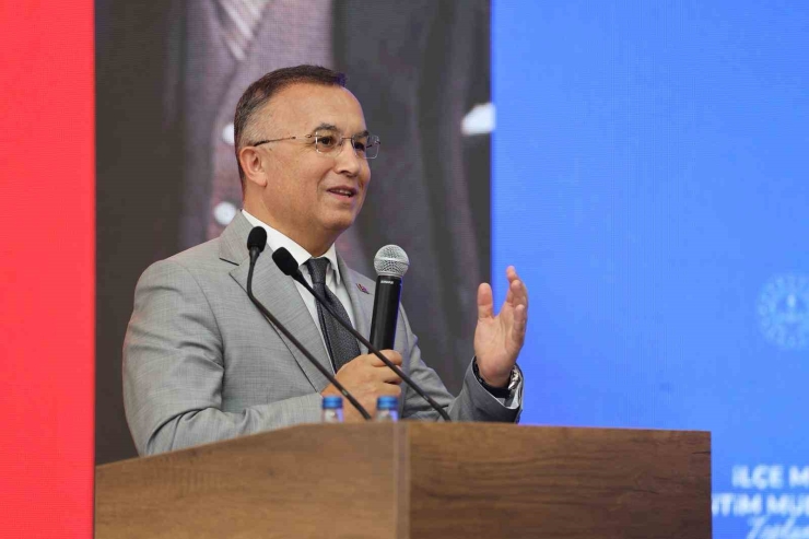 Bakan Tekin: "terör Örgütünün Eğitimi Faaliyetleriyle Devleti Ele Geçirme Çabası Açıkça Aşikar"