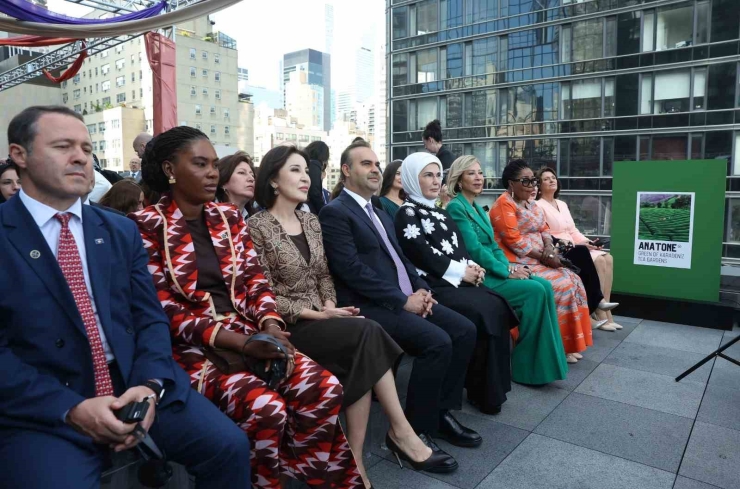 "anadoludakiler: Kapıların Ardındaki Hazineler" Sergisi New York’ta Açıldı