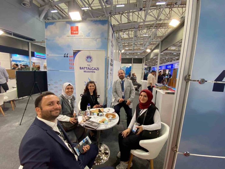 Battalgazi’nin Tarihi Ve Kültürel Mirası İstanbul’da İlgi Gördü