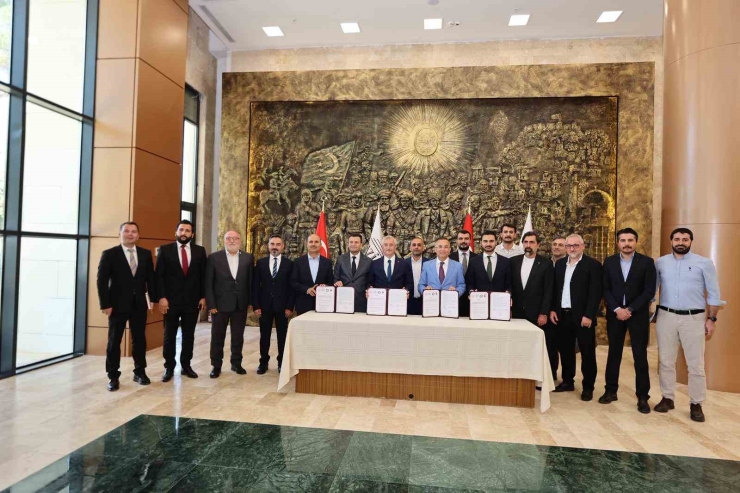 Gaziantep’te Küçük Yaş Grupları İçin Futbol Protokolü İmzalandı