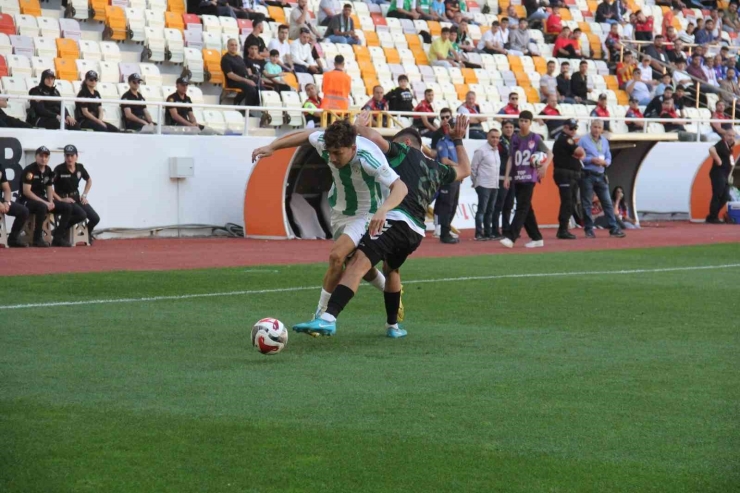 Malatya Yeşilyurtspor Berabere Kaldı