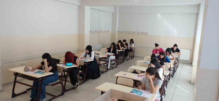 Şahinbey Belediyesi’nden Üniversite Adaylarına Ücretsiz Hazırlık Kursu