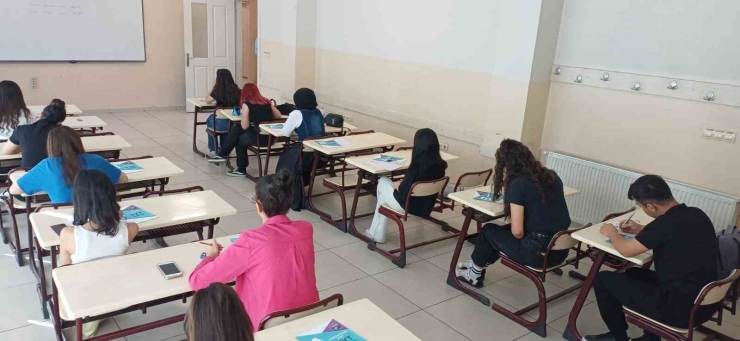 Şahinbey Belediyesi’nden Üniversite Adaylarına Ücretsiz Hazırlık Kursu