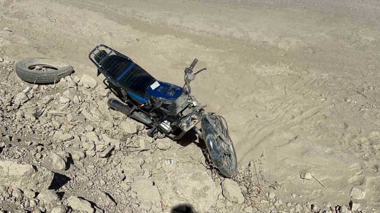 Şarampole Yuvarlanan Motosikletin Sürücüsü Ağır Yaralandı