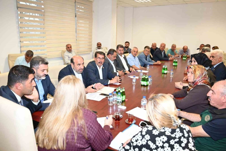 Beş İlçede Sulama Planı Yeniden Ele Alındı