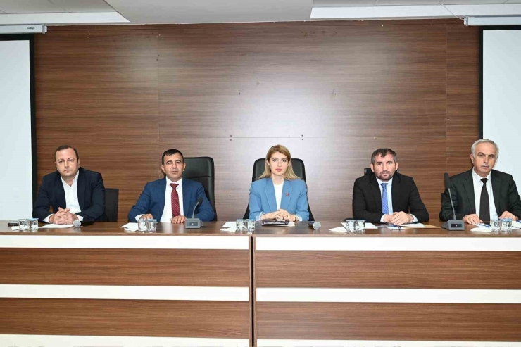 Ölmeztoprak’tan Yatırım Ve Hizmette Kararlılık Vurgusu
