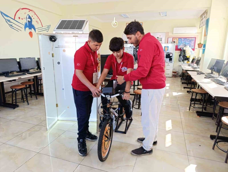 Bu Bisiklet Hem Elektrik Üretiyor Hem De Bakiye Kazandırıyor