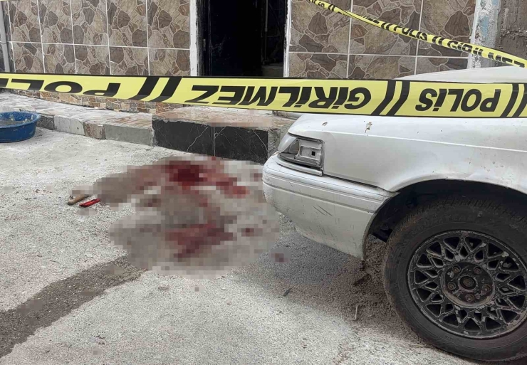 Gaziantep’te Kardeşi Tarafından Bıçaklanan Kişi Hayatını Kaybetti