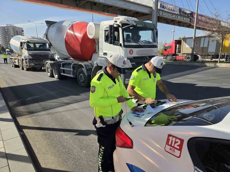 Malatya’da Hafriyat Kamyonlarına Sıkı Denetim