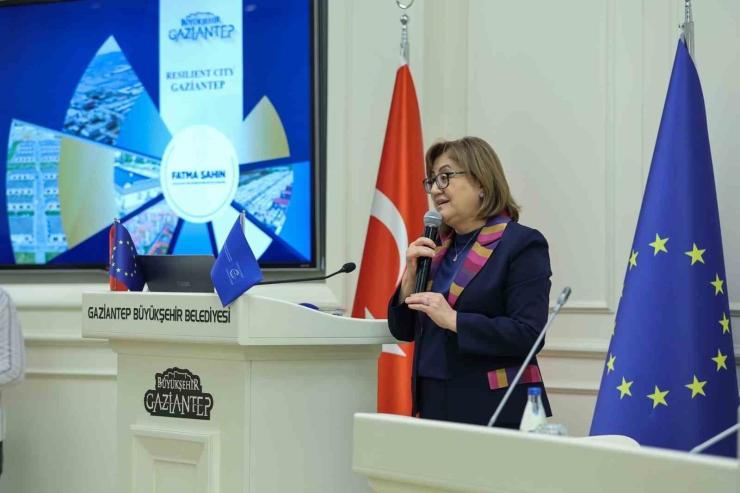 Gaziantep’te ’deprem Gerçeği Ve Gaziantep’in Afet Yönetimi’ Teknik Toplantısı