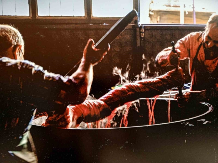 Kutnu Kumaş Sergisi Ziyaretçilerini Osmanlı Modasına Götürüyor