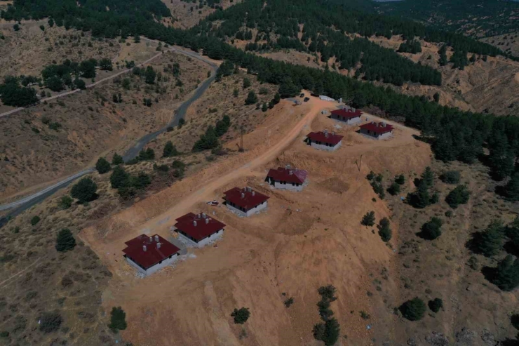 Malatya Pütürge’de 278 Köy Konutun İhalesi Yapıldı