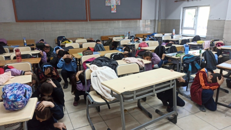 Malatya’da Tüm Okullarda Eş Zamanlı Tahliye