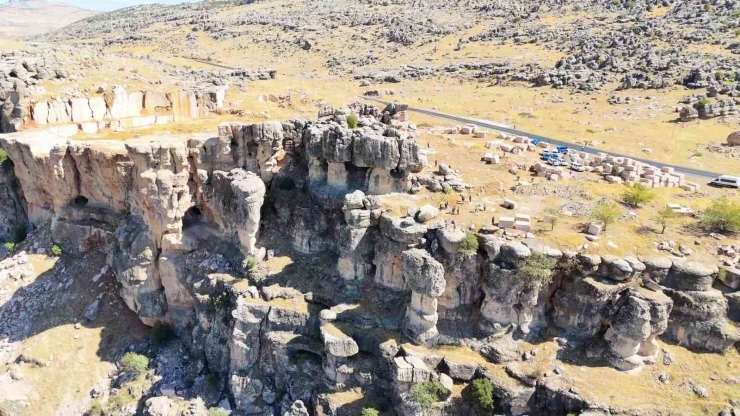Kaya Kovuğundan Çıkan Cesedin Kimliği ‘yeniden Yüzlendirme’ İle 10 Yıl Sonra Belirlendi