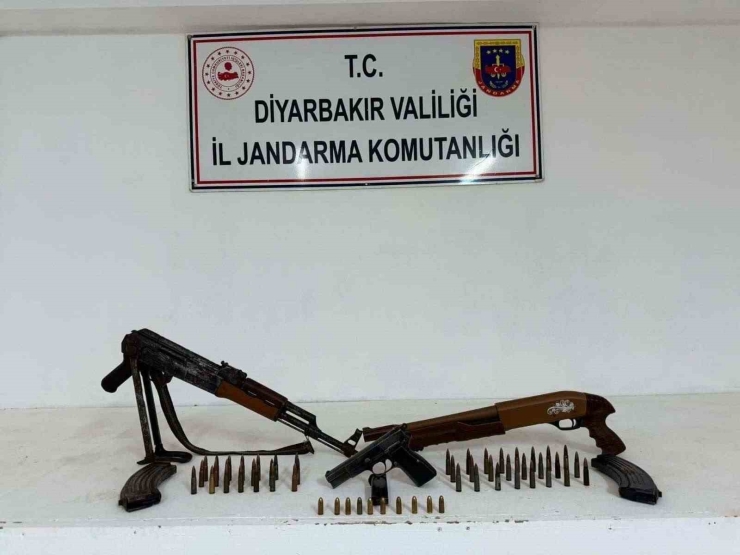Diyarbakır’da 32 Yıl Kesinleşmiş Hapis Cezası Bulunan Şahıs Yakalandı