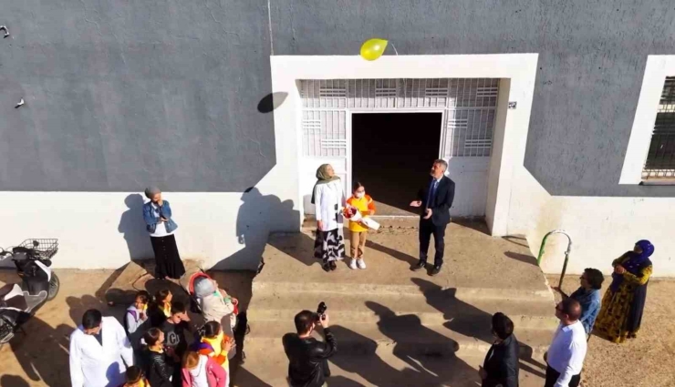Lösemiyi Yenip Okuluna Dönen 4’üncü Sınıf Öğrencisine Görkemli Karşılama