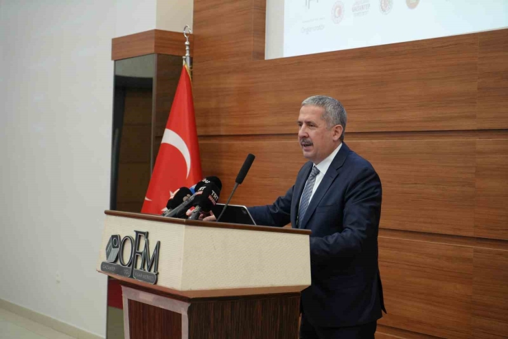 Gaziantep’te Tekstil Makineleri Fuarı Başladı
