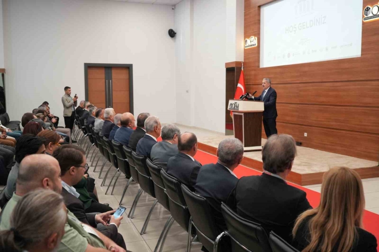 Gaziantep’te Tekstil Makineleri Fuarı Başladı