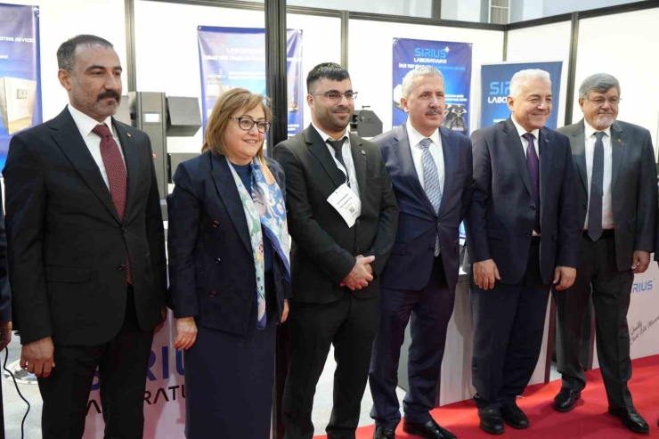 Gaziantep’te Tekstil Makineleri Fuarı Başladı