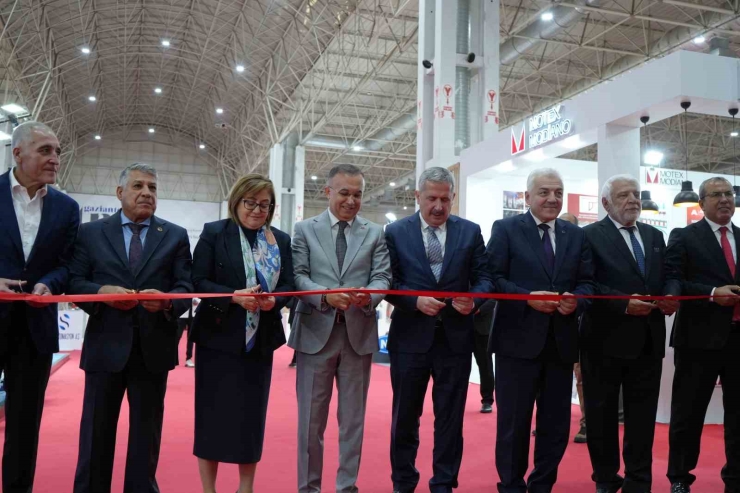 Gaziantep’te Tekstil Makineleri Fuarı Başladı